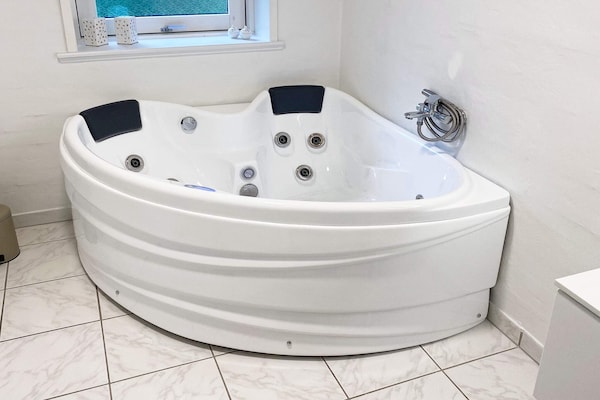 Foto van 6 persoons vakantie huis in Hals - Vakantiehuis in Hals - Spa
