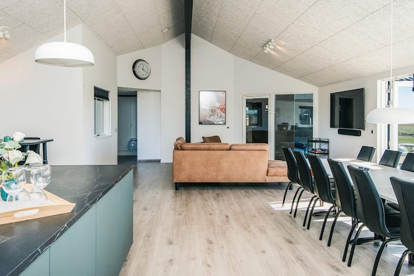 Foto van Luxe vakantieverblijf met zwembad - Vakantiehuis in Harboøre - Indoor