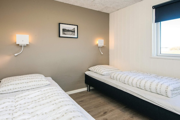 Foto van Luxe vakantieverblijf met zwembad - Vakantiehuis in Harboøre - Indoor