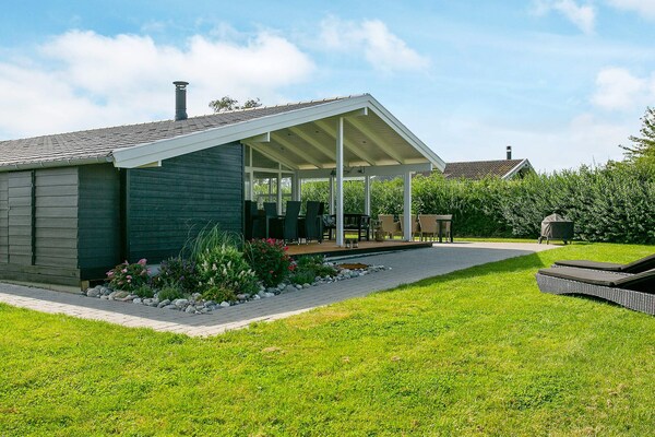 Foto van Vakantiehuis met uitzicht op Baring Vig - Vakantiehuis in Bogense - Outdoor