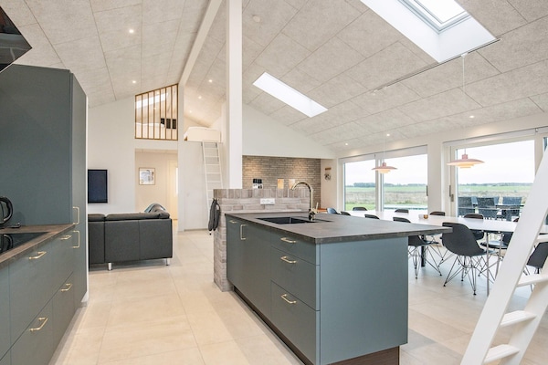 Foto van 12 persoons vakantie huis in Løkken-By Traum - Vakantiehuis in Løkken - Indoor