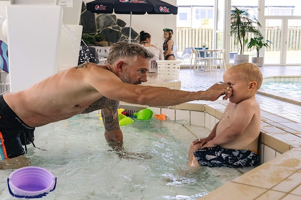 Foto van 6 persoons vakantie huis op een vakantie park in Blokhus - Pool