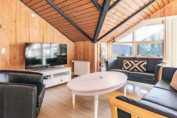 Foto van Licht vakantiehuis met bubbelbad - Vakantiehuis in Væggerløse - Indoor