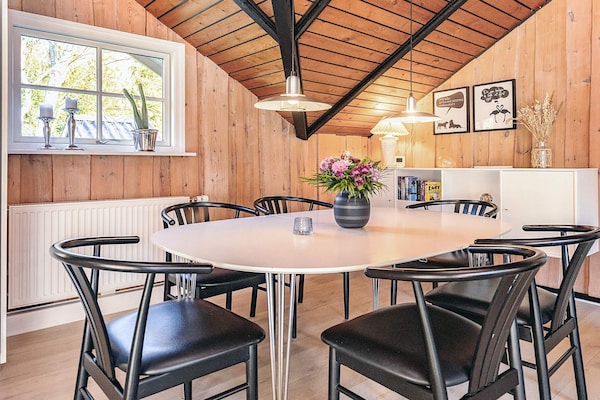 Foto van Licht vakantiehuis met bubbelbad - Vakantiehuis in Væggerløse - Indoor