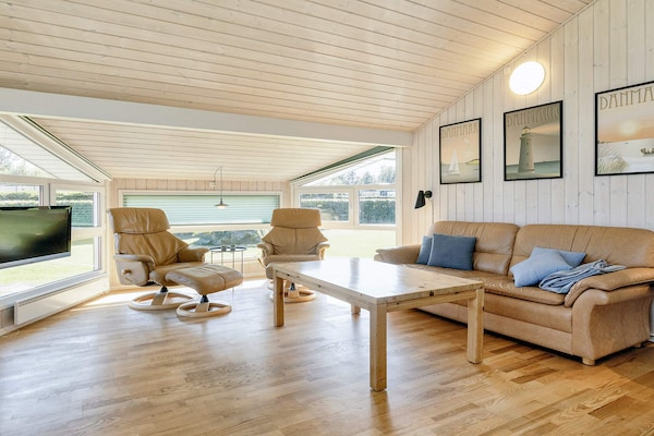 Foto van Gezellig kustverblijf -- By Traum Ferienwohnungen - Vakantiehuis in Hals - Indoor