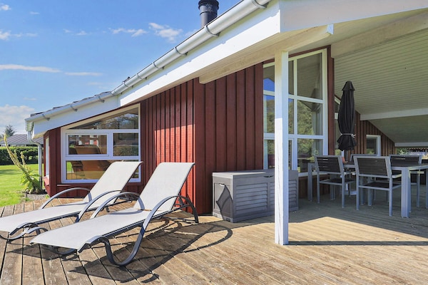 Foto van Gezellig kustverblijf -- By Traum Ferienwohnungen - Vakantiehuis in Hals - View