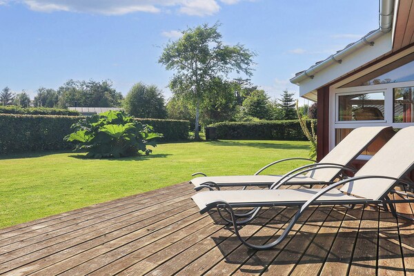 Foto van Gezellig kustverblijf -- By Traum Ferienwohnungen - Vakantiehuis in Hals - View