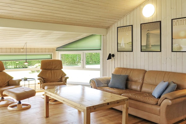 Foto van Gezellig kustverblijf -- By Traum Ferienwohnungen - Vakantiehuis in Hals - Indoor