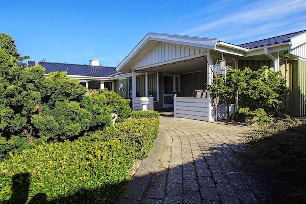 Foto van Luxe vakantieverblijf in Bork Havn - Vakantiehuis in Hemmet - View