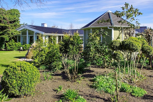 Foto van Luxe vakantieverblijf in Bork Havn - Vakantiehuis in Hemmet - View
