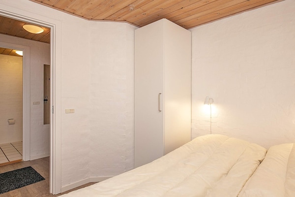 Foto van 14 persoons vakantie huis op een vakantie park in Blåvand - Indoor