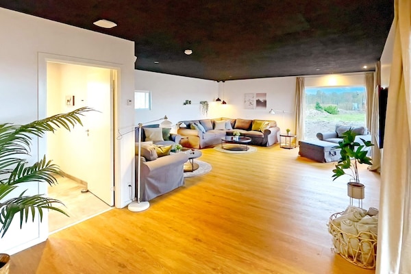 Foto van 14 persoons vakantie huis in Væggerløse-By Traum - Indoor