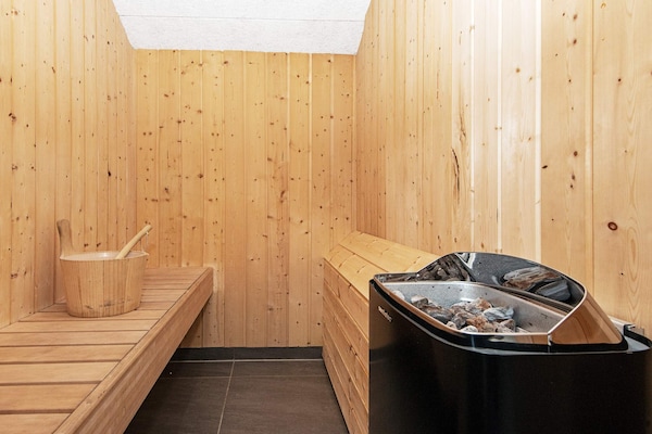 Foto van Rustige retraite vlakbij het strand - Vakantiehuis in Børkop - Sauna