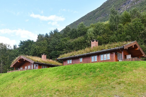 Foto van 6 persoons vakantie huis in olden - Vakantiehuis in Olden - Outdoor