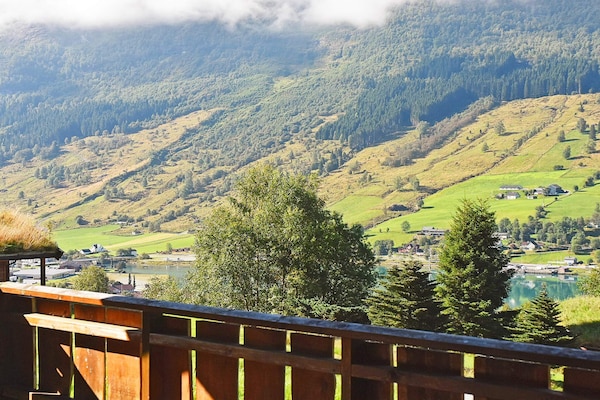 Foto van 6 persoons vakantie huis in olden - Vakantiehuis in Olden - Outdoor