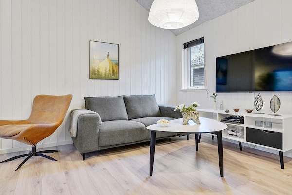 Foto van Luxe strandhuis met spa - Vakantiehuis in Væggerløse - Indoor