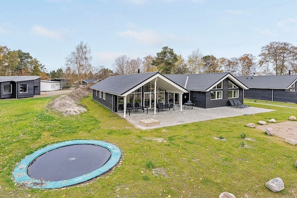 Foto van Luxe strandretraite in Væggerløse - Vakantiehuis in Væggerløse - Outdoor