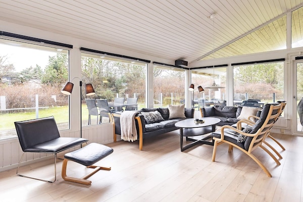 Foto van Luxe retraite in Lonstrup -- By Traum Ferienwohnungen - Indoor