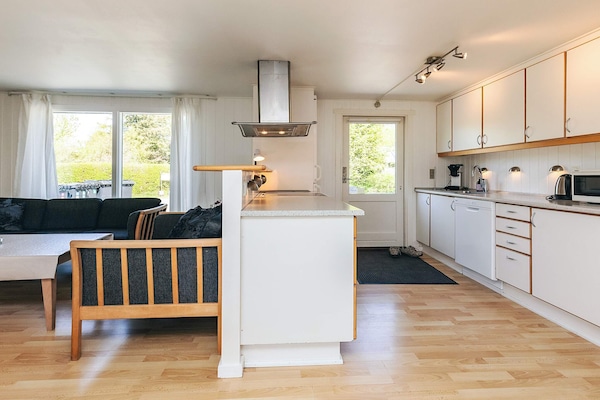 Foto van 14 persoons vakantie huis in Væggerløse-By Traum - Indoor