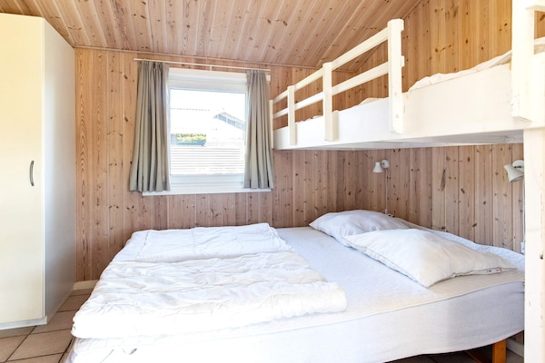 Foto van 14 persoons vakantie huis in Væggerløse-By Traum - Indoor