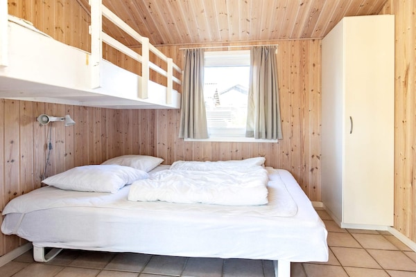 Foto van 14 persoons vakantie huis in Væggerløse-By Traum - Indoor