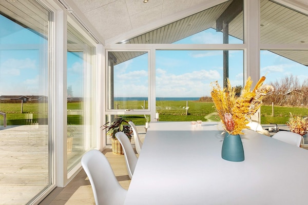 Foto van Modern huis met spa -- By Traum Ferienwohnungen - Vakantiehuis in Vinderup - Indoor