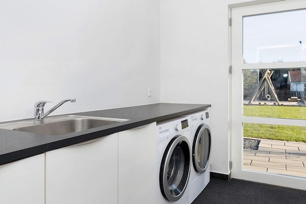 Foto van Modern huis met spa -- By Traum Ferienwohnungen - Vakantiehuis in Vinderup - Indoor