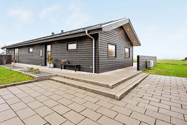 Foto van Modern huis met spa -- By Traum Ferienwohnungen - Vakantiehuis in Vinderup - Outdoor