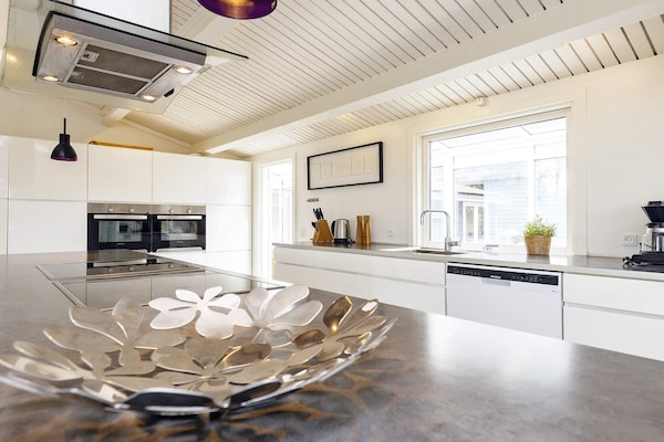 Foto van Luxe strandtoevlucht -- By Traum Ferienwohnungen - Vakantiehuis in Humble - Indoor