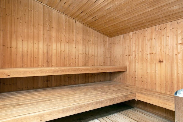 Foto van Luxe strandtoevlucht -- By Traum Ferienwohnungen - Vakantiehuis in Humble - Sauna