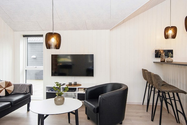 Foto van Luxe vakantieverblijf met zwembad - Vakantiehuis in Rømø - Indoor