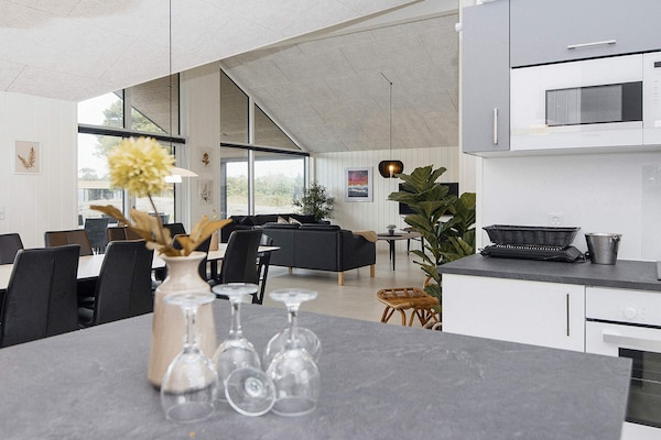 Foto van Luxe vakantieverblijf met zwembad - Vakantiehuis in Rømø - Indoor