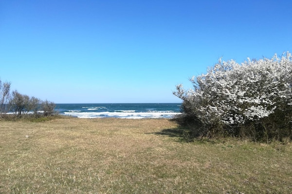 Foto van Zonnig vakantiehuisje met spafaciliteiten - Vakantiehuis in Gedser - WaterView
