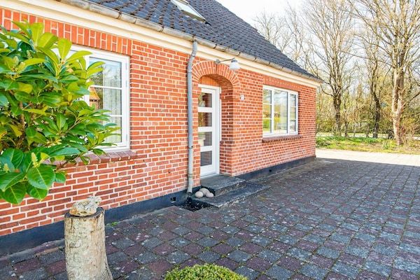 Foto van Charmant dorpsverblijf - Vakantiehuis in Ulfborg - View