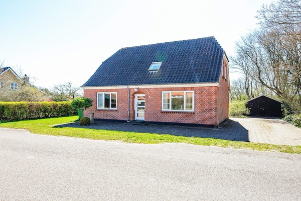 Foto van Charmant dorpsverblijf - Vakantiehuis in Ulfborg - View