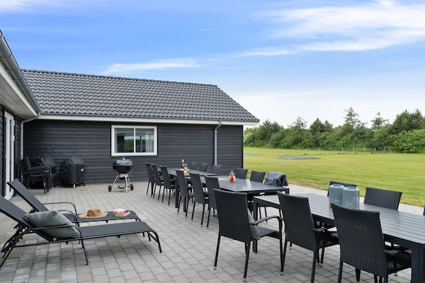 Foto van Luxe villa met zwembad in Grena - Vakantiehuis in Grenaa - View