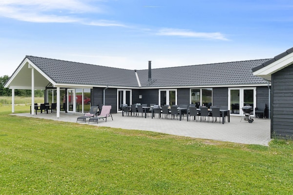 Foto van Luxe villa met zwembad in Grena - Vakantiehuis in Grenaa - View