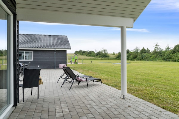 Foto van Luxe villa met zwembad in Grena - Vakantiehuis in Grenaa - View