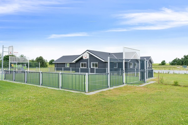 Foto van Luxe villa met zwembad in Grena - Vakantiehuis in Grenaa - View