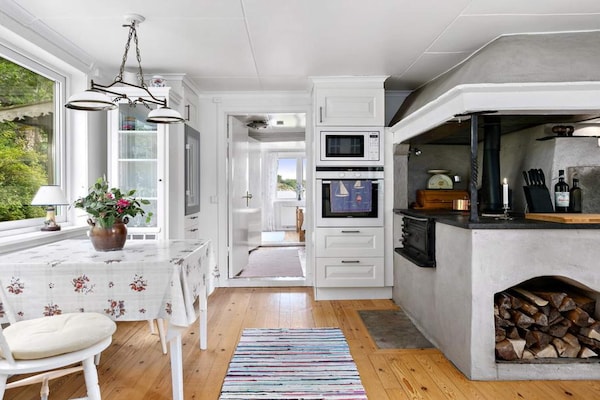 Foto van Huisje aan zee met balkon en barbecue - Vakantiehuis in STRÖMSTAD - Indoor