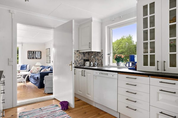 Foto van Huisje aan zee met balkon en barbecue - Vakantiehuis in STRÖMSTAD - Indoor