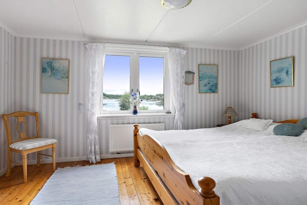 Foto van Huisje aan zee met balkon en barbecue - Vakantiehuis in STRÖMSTAD - Indoor