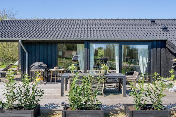 Foto van Verblijf aan zee met sauna - Vakantiehuis in Hørve - View