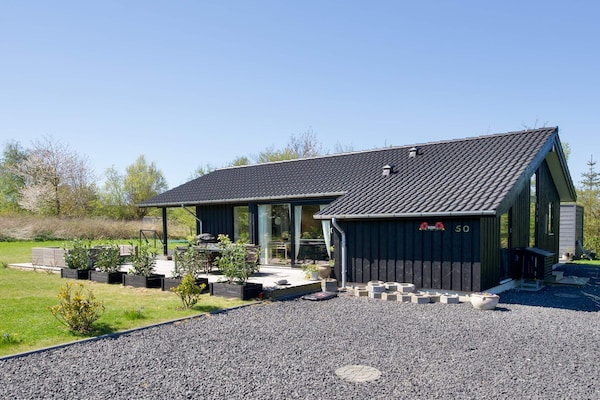 Foto van Verblijf aan zee met sauna - Vakantiehuis in Hørve - View