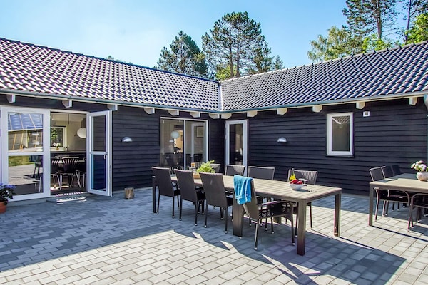 Foto van Luxe vakantieverblijf in Asserbo - Vakantiehuis in Frederiksværk - Untagged
