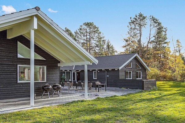 Foto van Luxe vakantieverblijf in Asserbo - Vakantiehuis in Frederiksværk - Untagged