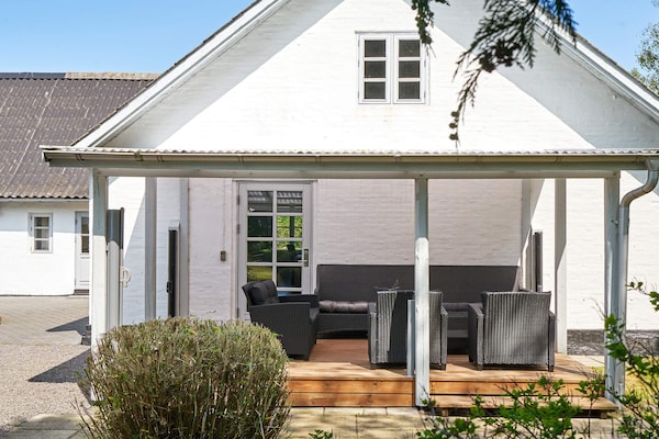 Foto van 14 persoons vakantie huis in Rønne-By Traum - Vakantiehuis in Rønne - View