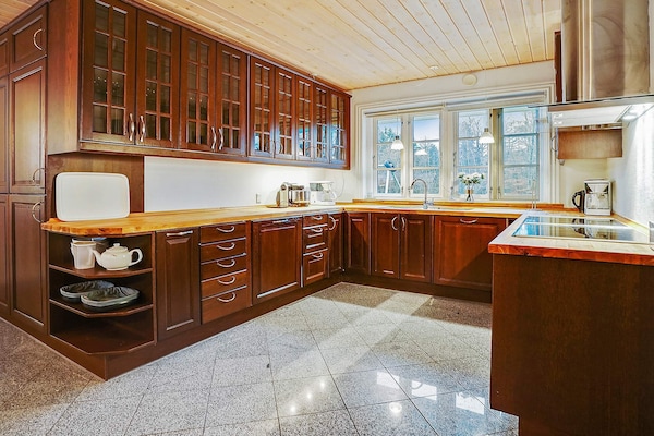 Foto van 22 persoons vakantie huis in Frederiksværk - Vakantiehuis in Frederiksværk - Indoor