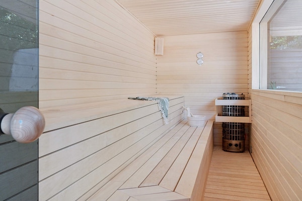 Foto van 22 persoons vakantie huis in Frederiksværk - Vakantiehuis in Frederiksværk - Sauna