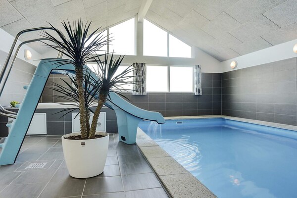 Foto van 18 persoons vakantie huis in Bogense - Vakantiehuis in Bogense - Pool